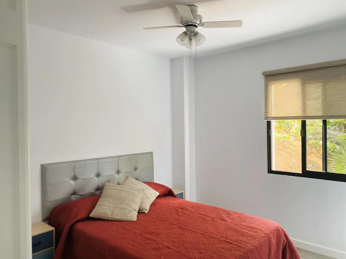 Apartamento Playa La Arena Puerto de Santiago